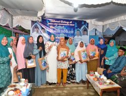 TP PKK Kabupaten Bima Gelar Ramadhan Berbagi di Desa Lido, 200 Takjil dan Bantuan Mukena Dibagikan